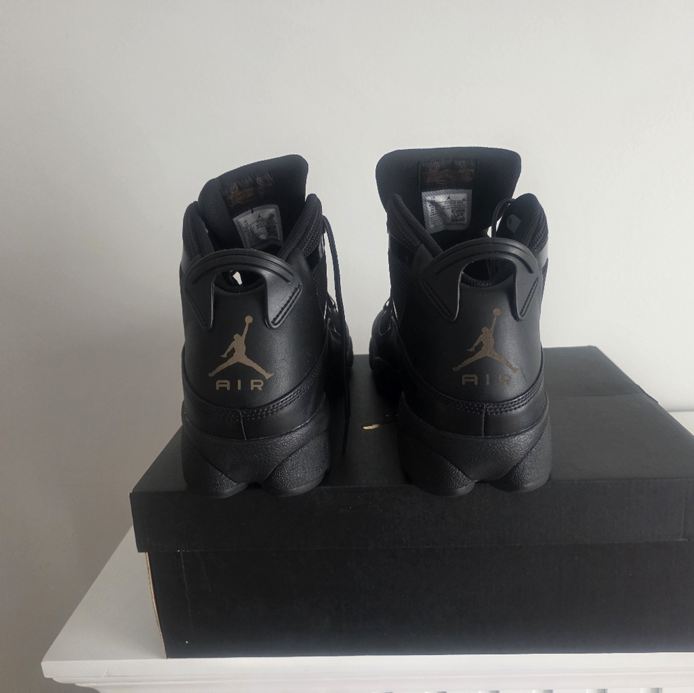 Jordan Men 6 ring sneakers